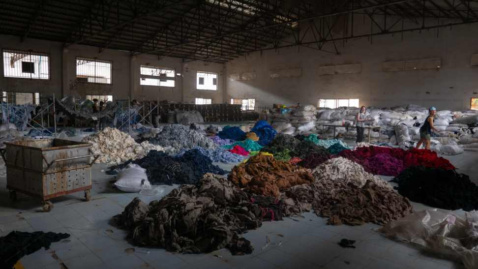 the environmental impact of fast fashion