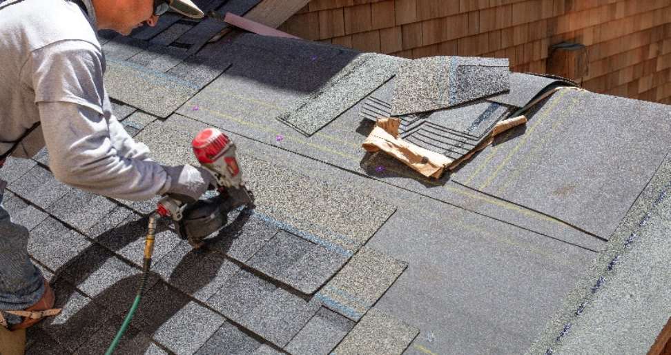 Navigating New Roof Replacement and Repair Services